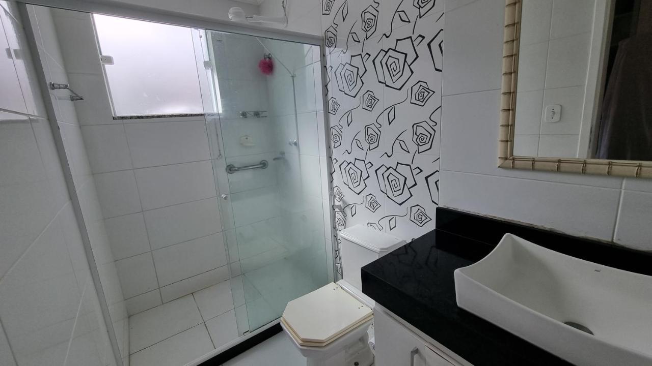 קאבו פריו Zenit Hostel Da Cris מראה חיצוני תמונה