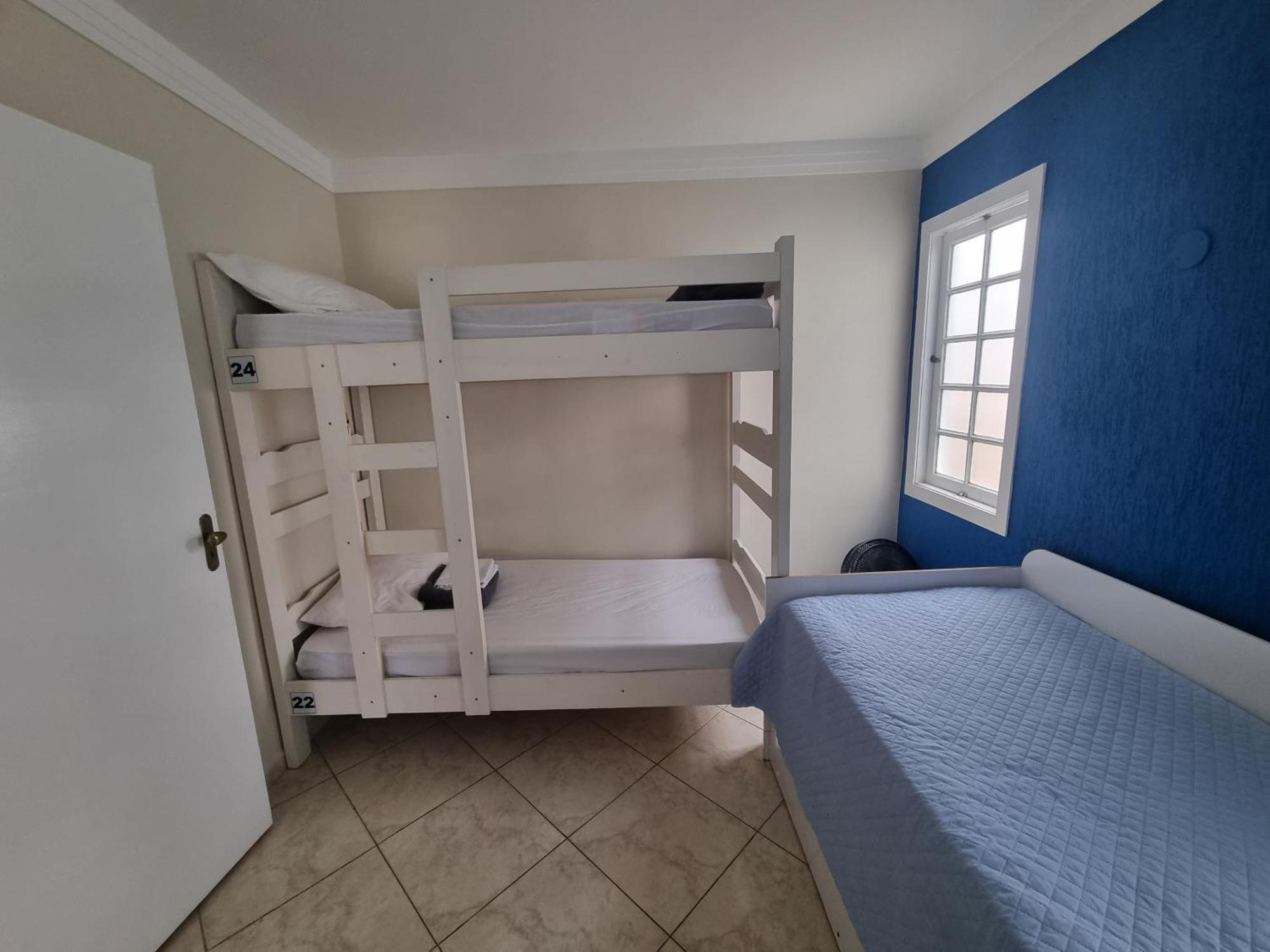 קאבו פריו Zenit Hostel Da Cris מראה חיצוני תמונה